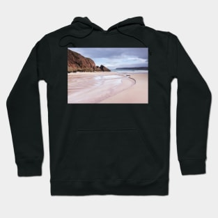 Ceannabeinne Hoodie